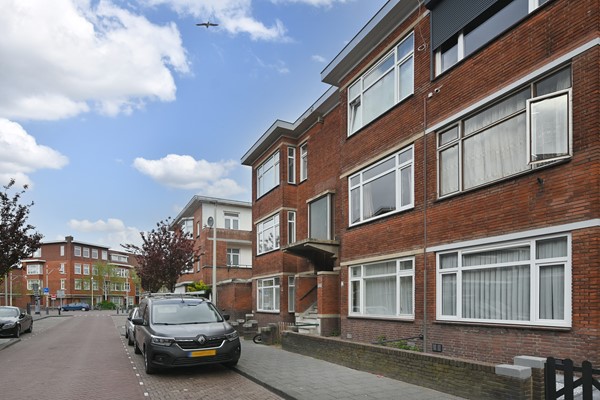 Medium property photo - Barneveldstraat 35, 2573 WB Den Haag